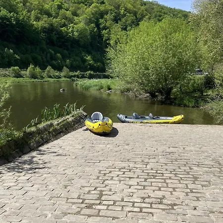 Maison Ardennaise A Corbion-sur-semois بوالون