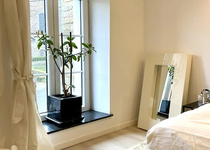 Maison Ardennaise A Corbion-sur-semois بيت للعطل بوالون