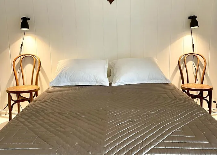 Maison Ardennaise A Corbion-sur-semois بوالون