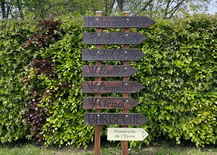 Maison Ardennaise A Corbion-sur-semois بيت للعطل